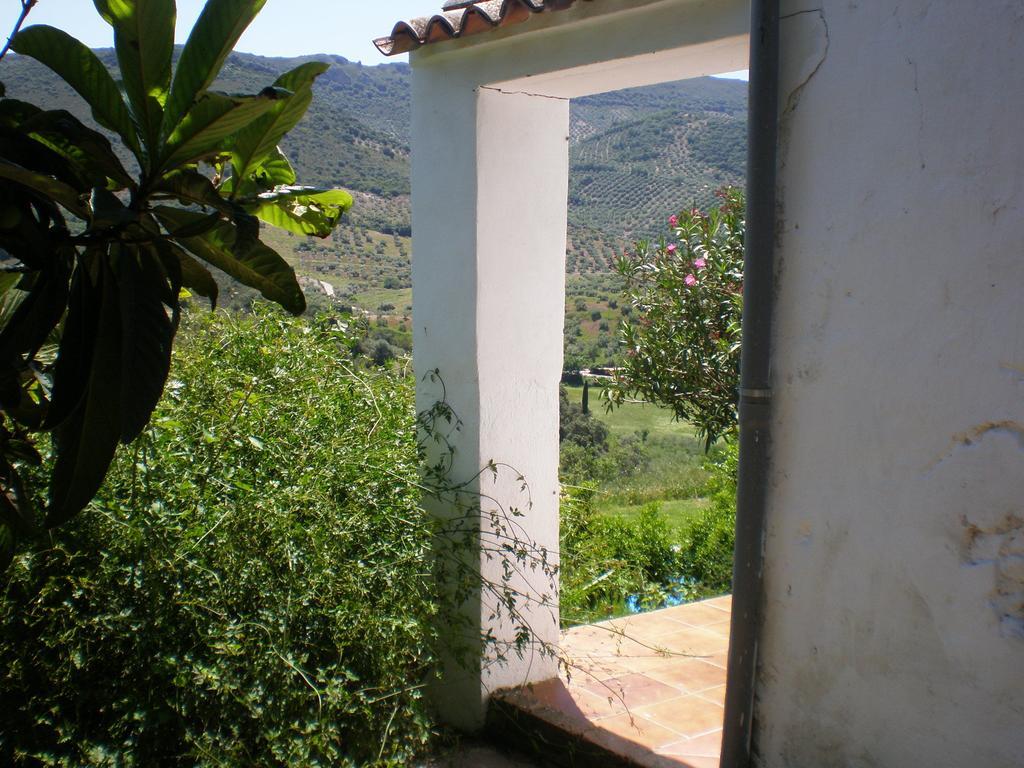 Apartamentos Rurales El Canuelo De Carcabuey Bilik gambar
